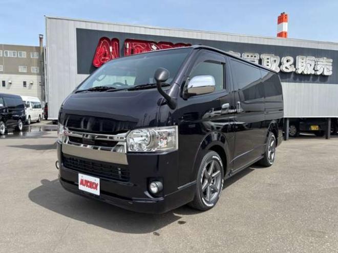 レジアスエース2.8 スーパーGL ダークプライムII ロングボディ ディーゼルターボ 4WD　415COBRA　S-6ボンネット&クリーンルック3Fリップ&ステージ2ルーフスポイラー&バッドラッカーSD-6　17インチAW　ヨコハマPARADA215/60R17　両側パワースライドドア　ETC　社外コンソールBOX 2800