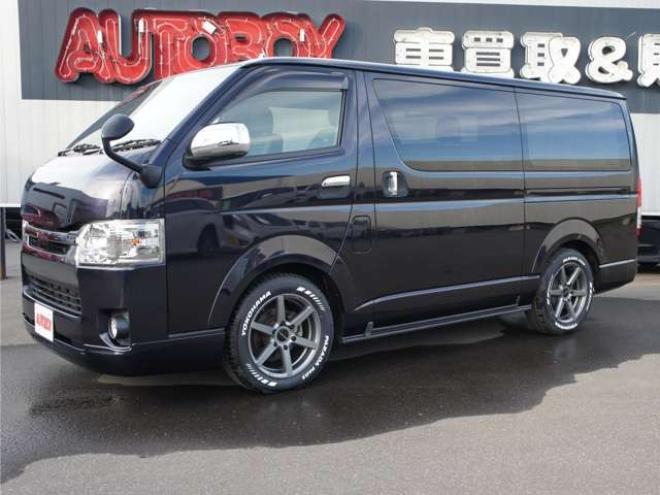 レジアスエース2.8 スーパーGL ダークプライムII ロングボディ ディーゼルターボ 4WD　415COBRA　S-6ボンネット&クリーンルック3Fリップ&ステージ2ルーフスポイラー&バッドラッカーSD-6　17インチAW　ヨコハマPARADA215/60R17　両側パワースライドドア　ETC　社外コンソールBOX 2800