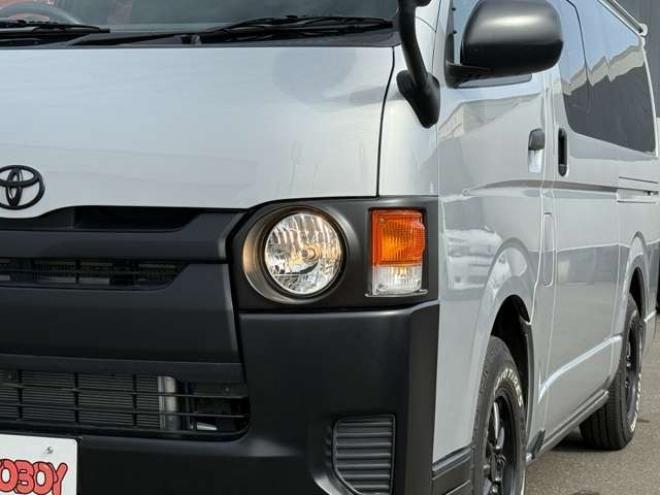 ハイエースバン2.8 DX ロング ディーゼルターボ 4WD　寒冷地仕様　415COBRA　丸目ヘッドライトキット　サファイアフロントリップスポイラー　ENCB16インチアルミ　トーヨーオープンカントリー　リアヒーター　リアエアコン 2800