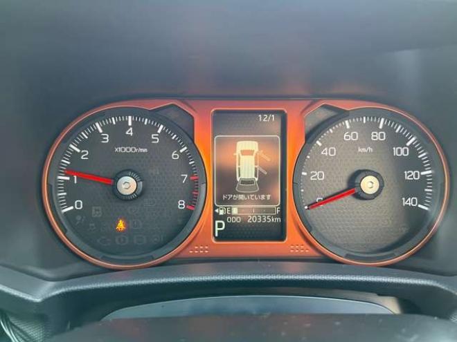 タフトGターボ 4WD　スマートアシスト　スマートキー　プッシュスタート　メモリーナビ　フルセグTV バックカメラ　ガラスルーフ　追従型レーダークルーズ　両席シートヒーター　アイドリングストップ 660