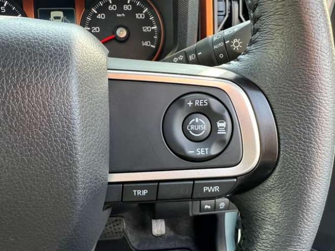 タフトGターボ 4WD　スマートアシスト　スマートキー　プッシュスタート　メモリーナビ　フルセグTV バックカメラ　ガラスルーフ　追従型レーダークルーズ　両席シートヒーター　アイドリングストップ 660