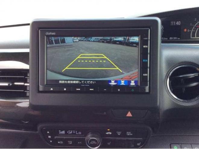 N-BOXカスタム 660 G EX ホンダセンシング 4WD　パワスラ　シートヒーター　スマートキー　プッシュスタート　クルーズコントロール　ホンダ純正ナビ　バックカメラ　電動格納ミラー　横滑り防止装置　車線逸脱防止　衝突被害軽減システム　オートライト　ETC 660