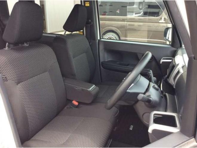 ピクシスメガL SAIII 4WD　両側パワスラ　スマートキー　純正ナビ 660