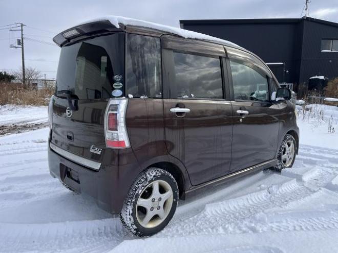 タントエグゼカスタムS 4WD 660 5Dr