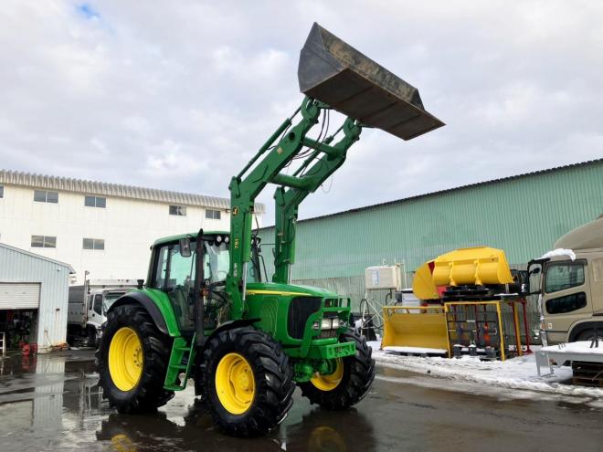トラクタージョンディア　中古　JD6820 premium