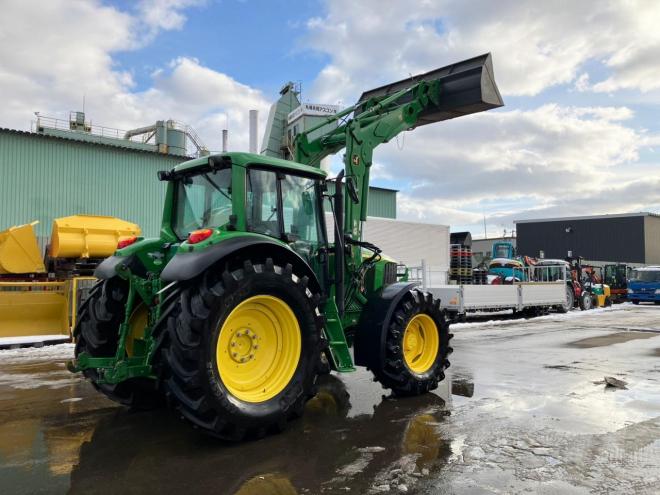 トラクタージョンディア　中古　JD6820 premium