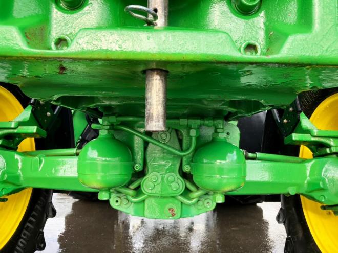 トラクタージョンディア　中古　JD6820 premium