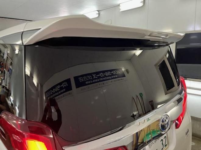 アルファードハイブリッド本州仕入　法人ワンオーナー　寒冷地仕様　禁煙車　リアエンターテイメント　純正フリップダウンモニター　ＪＢＬサウンド　両側パワースライドドア　パワーバックドア　純正ブラックレザーシート　ドラレコ　ＥＴＣ 4WD 2500 5Dr