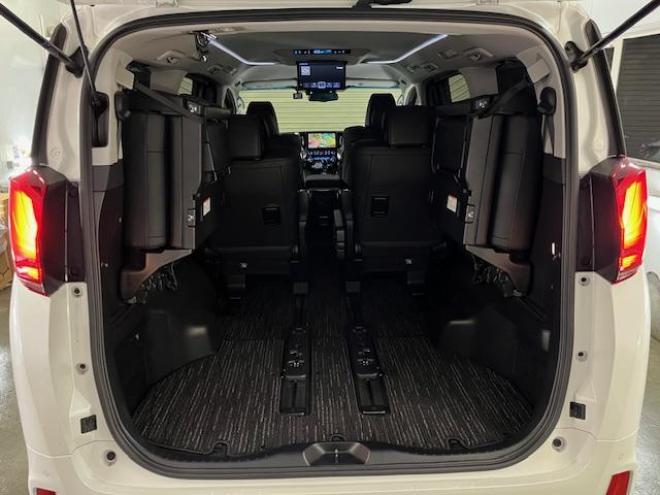 アルファードハイブリッド本州仕入　法人ワンオーナー　寒冷地仕様　禁煙車　リアエンターテイメント　純正フリップダウンモニター　ＪＢＬサウンド　両側パワースライドドア　パワーバックドア　純正ブラックレザーシート　ドラレコ　ＥＴＣ 4WD 2500 5Dr