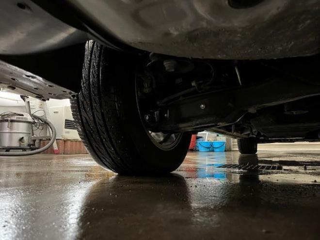 アルファードハイブリッド本州仕入　法人ワンオーナー　寒冷地仕様　禁煙車　リアエンターテイメント　純正フリップダウンモニター　ＪＢＬサウンド　両側パワースライドドア　パワーバックドア　純正ブラックレザーシート　ドラレコ　ＥＴＣ 4WD 2500 5Dr