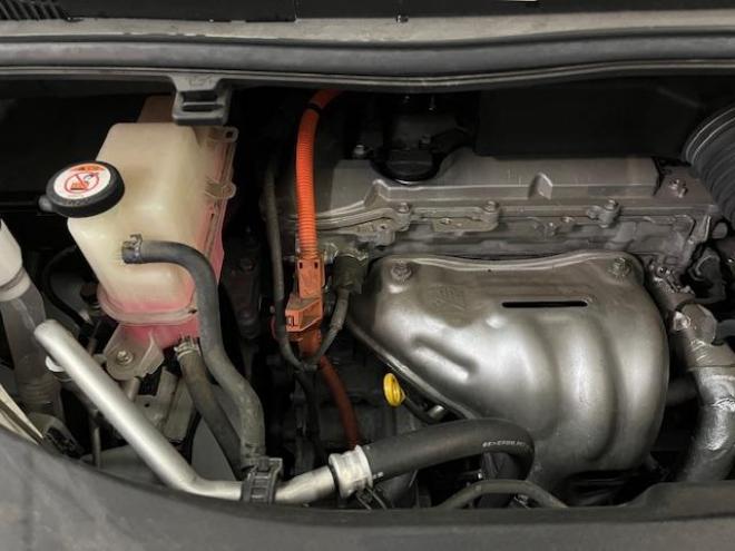 アルファードハイブリッド本州仕入　法人ワンオーナー　寒冷地仕様　禁煙車　リアエンターテイメント　純正フリップダウンモニター　ＪＢＬサウンド　両側パワースライドドア　パワーバックドア　純正ブラックレザーシート　ドラレコ　ＥＴＣ 4WD 2500 5Dr