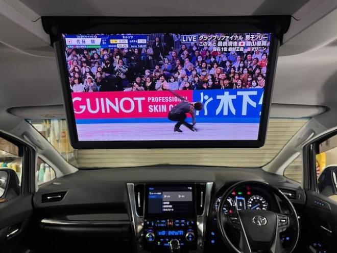 アルファードハイブリッド本州仕入　法人ワンオーナー　寒冷地仕様　禁煙車　リアエンターテイメント　純正フリップダウンモニター　ＪＢＬサウンド　両側パワースライドドア　パワーバックドア　純正ブラックレザーシート　ドラレコ　ＥＴＣ 4WD 2500 5Dr