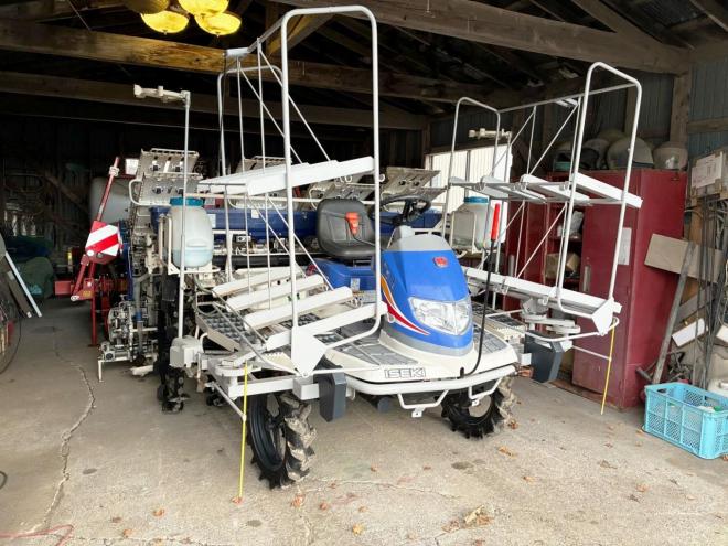 植付播種機イセキ　中古　田植え機　ポット式8条PZP83　みのる仕様　農機具　作業機