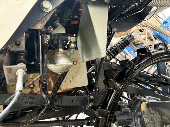 植付播種機イセキ　中古　田植え機　ポット式8条PZP83　みのる仕様　農機具　作業機