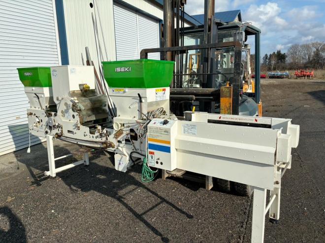 植付播種機イセキ　中古　播種機　ILH501　みのる仕様　農機具　作業機