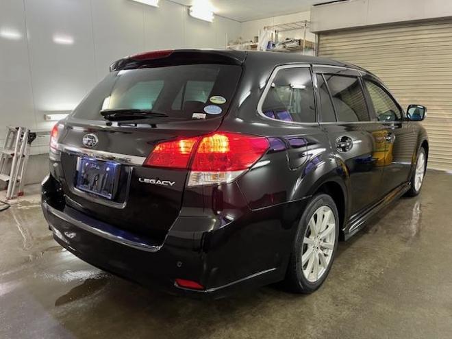 レガシィワゴン本州仕入　禁煙車　衝突軽減ブレーキ　車線逸脱警報　純正ブラックハーフレザーシート　カロッツェリアナビ　フルセグ地デジ　ＤＶＤ再生　Ｂｌｕｅｔｏｏｔｈオーディオ　バックカメラ　電動パーキング　前後ソナー 4WD 2500 5Dr