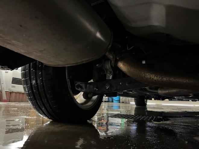 レガシィワゴン本州仕入　禁煙車　衝突軽減ブレーキ　車線逸脱警報　純正ブラックハーフレザーシート　カロッツェリアナビ　フルセグ地デジ　ＤＶＤ再生　Ｂｌｕｅｔｏｏｔｈオーディオ　バックカメラ　電動パーキング　前後ソナー 4WD 2500 5Dr