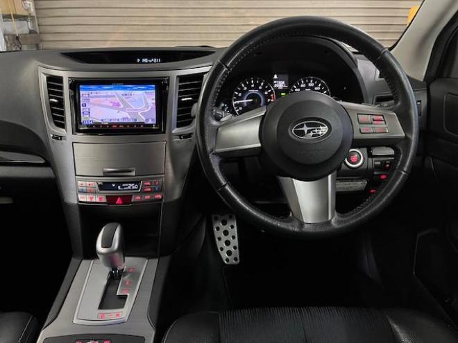 レガシィワゴン本州仕入　禁煙車　衝突軽減ブレーキ　車線逸脱警報　純正ブラックハーフレザーシート　カロッツェリアナビ　フルセグ地デジ　ＤＶＤ再生　Ｂｌｕｅｔｏｏｔｈオーディオ　バックカメラ　電動パーキング　前後ソナー 4WD 2500 5Dr