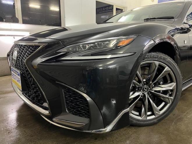 レクサス本州仕入　ワンオーナー　寒冷地仕様　マークレビンソン　電動ムーンルーフ　純正２０インチＡＷ　純正１９ＡＷ＋スタッドレスタイヤ付　デジタルインナーミラー　ヘッドアップディプレイ　純正ドライブレコーダー 4WD 3500 4Dr