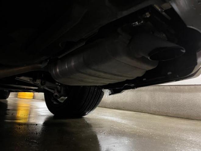 レクサス本州仕入　ワンオーナー　寒冷地仕様　マークレビンソン　電動ムーンルーフ　純正２０インチＡＷ　純正１９ＡＷ＋スタッドレスタイヤ付　デジタルインナーミラー　ヘッドアップディプレイ　純正ドライブレコーダー 4WD 3500 4Dr