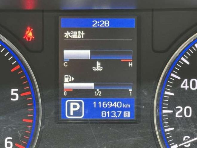 キャラバンNV350 2.5 プレミアムGX ロングボディ ディーゼルターボ 4WD　パワステ　パワーウィンドウ　純正ナビ　社外アルミ　ABS　リアヒーター　フルセグ　バックカメラ　ETC　キーレス　両側スライドドア 2500