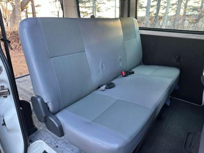 タウンエースバン1.5 DX 4WD　寒冷地仕様　パワーウィンドウ　パワステ　エアコン　ABS　ナビ　ETC 1500