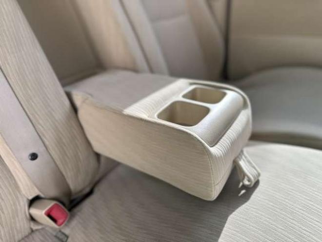 エスティマハイブリッド2.4 X 4WD　ETC　地デジ　クルーズコントロール　純正オーディオ　バックカメラ　両側スライドドア左側電動　3列シート　パワステ　パワーウィンドウ　純正アルミ　ABS　キーレスエントリー 2400