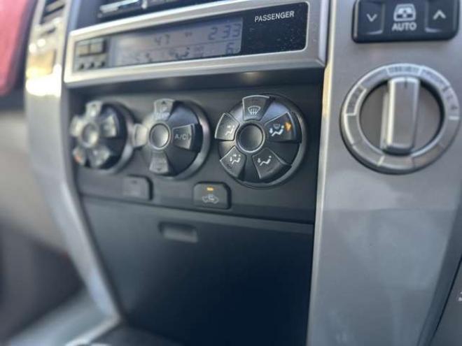 ハイラックスサーフ3.4 SSR-X 4WD　アルミホイール　エアコン　パワステ　パワーウィンドウ　キーレスエントリー　アルミホイール　社外ナビ　バックカメラ　リフトアップ　ETC 3400