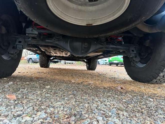 ハイラックスサーフ2.7 SSR-X 4WD　社外地デジナビ　バックカメラ　ウーハー　ドライブレコーダー　ルーフキャリア　ETC　オールテレーンタイヤ　リフトアップ　サンルーフ　社外アルミホイール　ABS　パワーウィンドウ　パワステ　社外グリル 2700