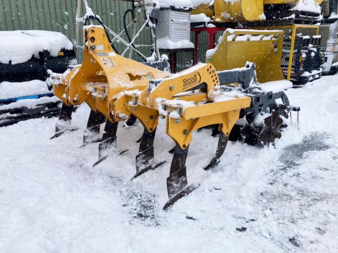 耕うん整地機ドンディ　中古　スピードプラウ　SP2.5M　農機具　作業機