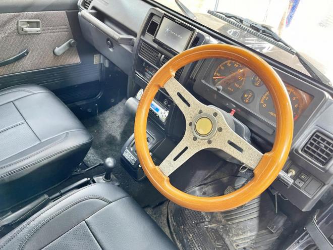 ジムニー660 4WD 5年保証 下廻防錆 タイベル換済 ナビ エンスタ ETC リフトアップ 寒冷地仕様