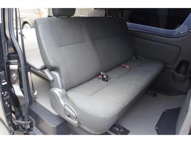 ハイエースバン2.8ダークプライム マルチロールトランスポータータイプIIロング ディーゼルターボ4WD　モデリスタフルエアロ・415COBRAバッドラッカー18インチAW・純正SDナビTV・Bカメラ・両側パワスラ・LEDライト・スマキー・AC100V・ベッドキット・エンスタ 2800