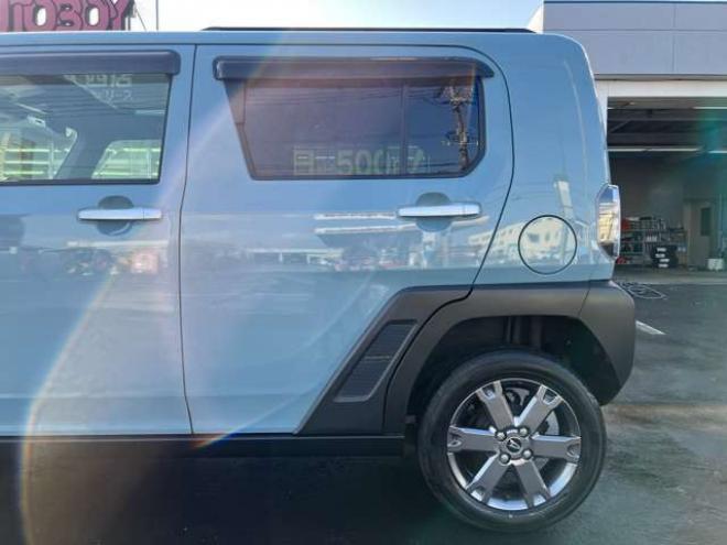 タフトGターボ 4WD　スマートアシスト　スマートキー　プッシュスタート　メモリーナビ　フルセグTV バックカメラ　ガラスルーフ　追従型レーダークルーズ　両席シートヒーター　アイドリングストップ 660