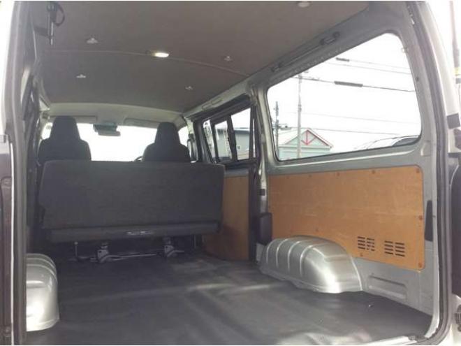 ハイエースバン2.8 DX ロング GLパッケージ ディーゼルターボ 4WD　キーレス　両側スライドドア　バックカメラ　メモリナビ　フルセグTV　フロントフォグランプ　衝突被害軽減システム　車線逸脱防止　横滑り防止装置　パワーヒート　オートマチックハイビーム　電動格納ミラー 2800