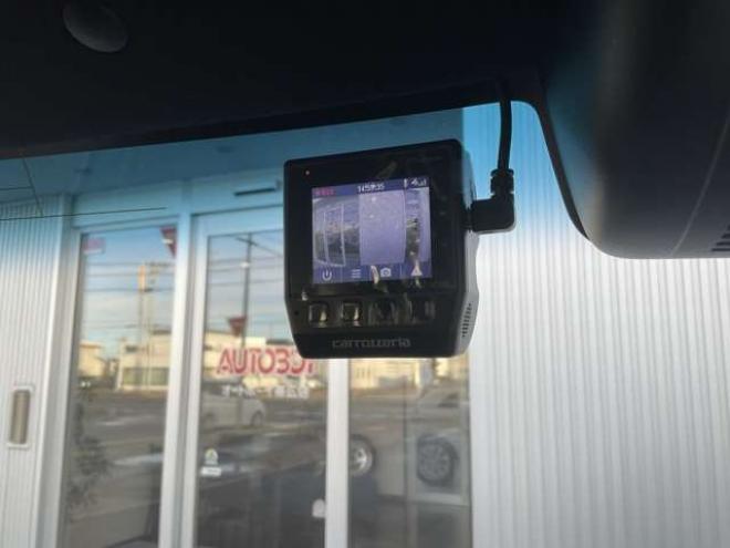 N-BOXカスタム 660 G L ホンダセンシング 4WD　純正ナビ・TV　バックカメラ　両側パワスラ　純正エンジンスターター　プッシュスタート　クルコン　ETC　LEDヘッドライト　フォグランプ　シートヒーター　ドラレコ　bluetooth 660