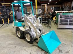 スキッドステアローダ&nbsp;&nbsp;コマツ　中古　SK04-2... コマツ　中古　SK04-2　建機