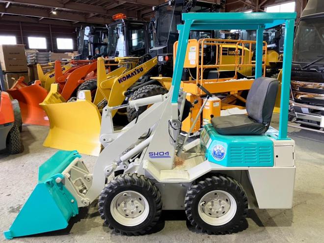 スキッドステアローダコマツ　中古　SK04-2　建機