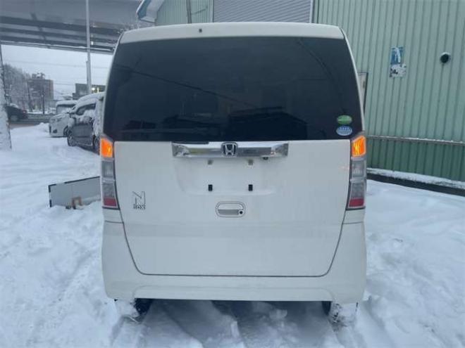 N-BOXG Lパッケージ 4WD　ナビ　TV　リヤカメラ　Pドア　エンスタ 660