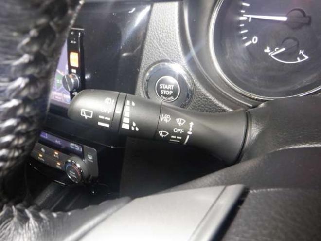 エクストレイル2.0 20X エマージェンシーブレーキパッケージ 2列車 4WD　ナビ・TV・Bluetooth・Bカメラ・LEDヘッド・プッシュスタート・LEDヘッドライト・エマブレ・クリアランスソナー・前席シートヒーター・レーンキープ 2000