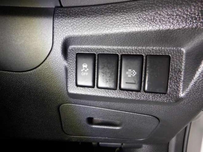 エクストレイル2.0 20GT ディーゼルターボ 4WD　4WD　ディーゼルターボ　ナビ　TV　ETC　クルコン　カプロンシート　全席シートヒーター　純正エンジンスターター　HID　フォグランプ　インテリキー　ドアバイザー 2000