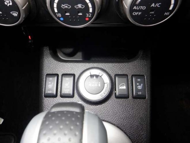 エクストレイル2.0 20GT ディーゼルターボ 4WD　4WD　ディーゼルターボ　ナビ　TV　ETC　クルコン　カプロンシート　全席シートヒーター　純正エンジンスターター　HID　フォグランプ　インテリキー　ドアバイザー 2000