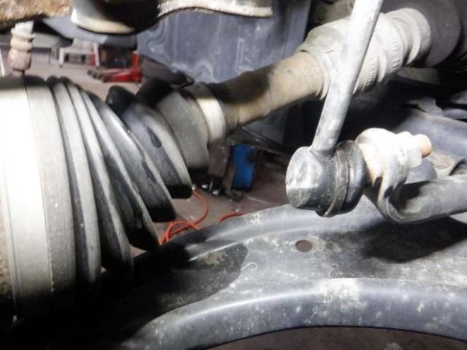 エクストレイル2.0 20GT ディーゼルターボ 4WD　4WD　ディーゼルターボ　ナビ　TV　ETC　クルコン　カプロンシート　全席シートヒーター　純正エンジンスターター　HID　フォグランプ　インテリキー　ドアバイザー 2000