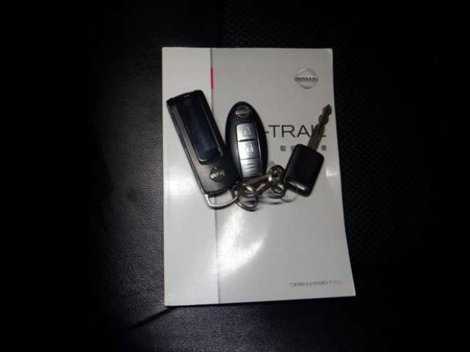 エクストレイル2.0 20GT ディーゼルターボ 4WD　4WD　ディーゼルターボ　ナビ　TV　ETC　クルコン　カプロンシート　全席シートヒーター　純正エンジンスターター　HID　フォグランプ　インテリキー　ドアバイザー 2000