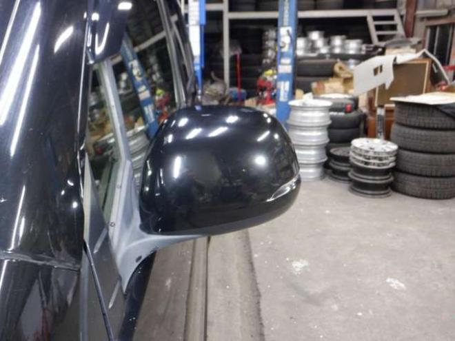 N-WGNカスタムG 4WD　TV・B/T・Bカメラ・HID・ETC・Aストップ　スマートキー・プッシュスタート・フォグランプ・ベンチシート・アイドリングストップ・社外エンスタ 660