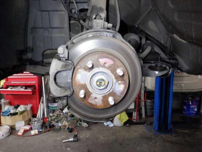 N-WGNカスタムG 4WD　TV・B/T・Bカメラ・HID・ETC・Aストップ　スマートキー・プッシュスタート・フォグランプ・ベンチシート・アイドリングストップ・社外エンスタ 660