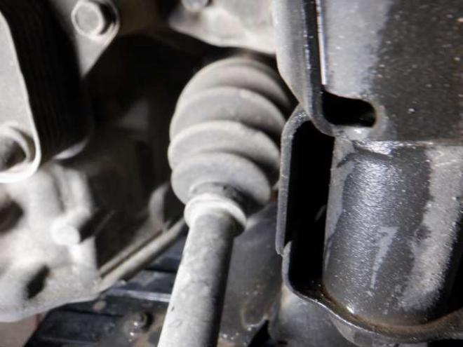 N-WGNカスタムG 4WD　TV・B/T・Bカメラ・HID・ETC・Aストップ　スマートキー・プッシュスタート・フォグランプ・ベンチシート・アイドリングストップ・社外エンスタ 660