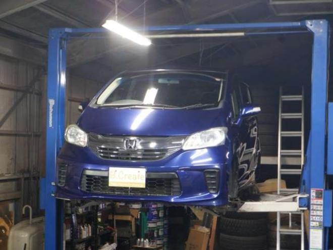 フリード1.5 G ジャストセレクション 4WD　Bluetoothオーディオ・ETC・両側パワスラ・ワイパーデアイサー・HID・スマートキー・ドアバイザー・ナビ・B/T・TV・バックカメラ 1500