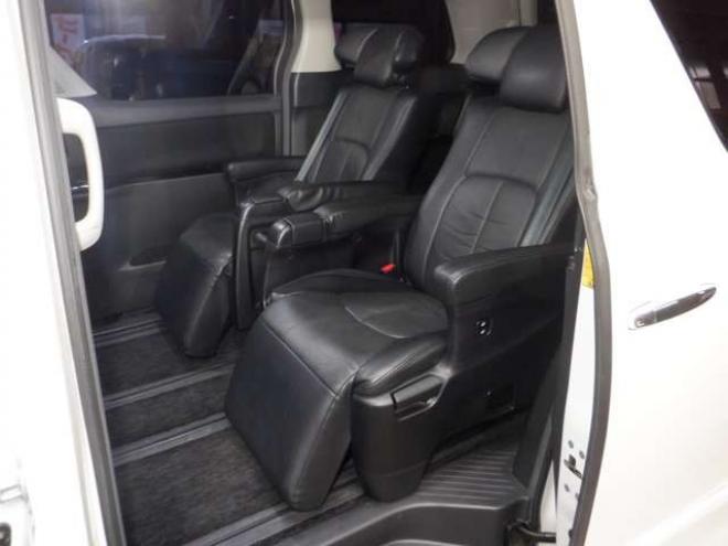 ヴェルファイア3.5 Z Gエディション 4WD　後期型・ナビ・BT・TV・バックカメラ・両側電動・パワーシート・サイドカメラ・フリップダウンモニタ・パワーバックドア・ETC・クルコン 3500