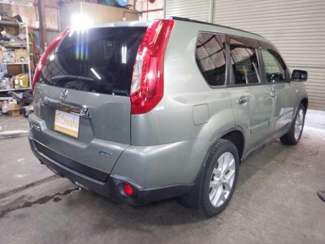 エクストレイル2.0 20GT ディーゼルターボ 4WD　本州仕入・ナビ・TV・Bカメラ・B/T・車検R9/6・修復歴なし・切替4WD・HID・ETC・フォグランプ・クルコン・インテリキー・ルーフレール 2000