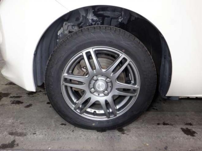 ポルテ1.5 F 4WD　ナビ・TV・B/T・Bカメラ・パワスラ・ETC・ワイパーデアイサー・ライトレベライザー・社外エンスタ・フォグランプ・社外15インチAW 1500